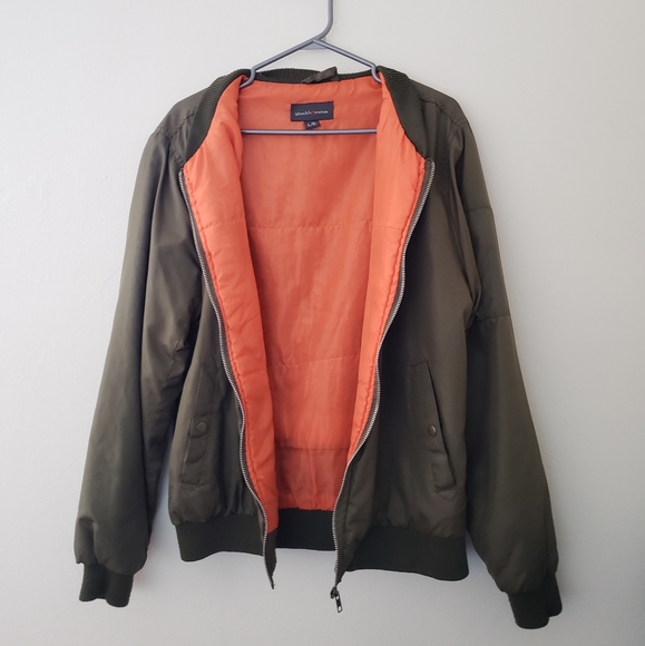 🦋UNISEX Reversible Army Green Light Bomber Jacket - Picture 2 of 4